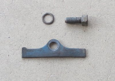 Valve cover bolt, washer and retainer cropped.JPG
